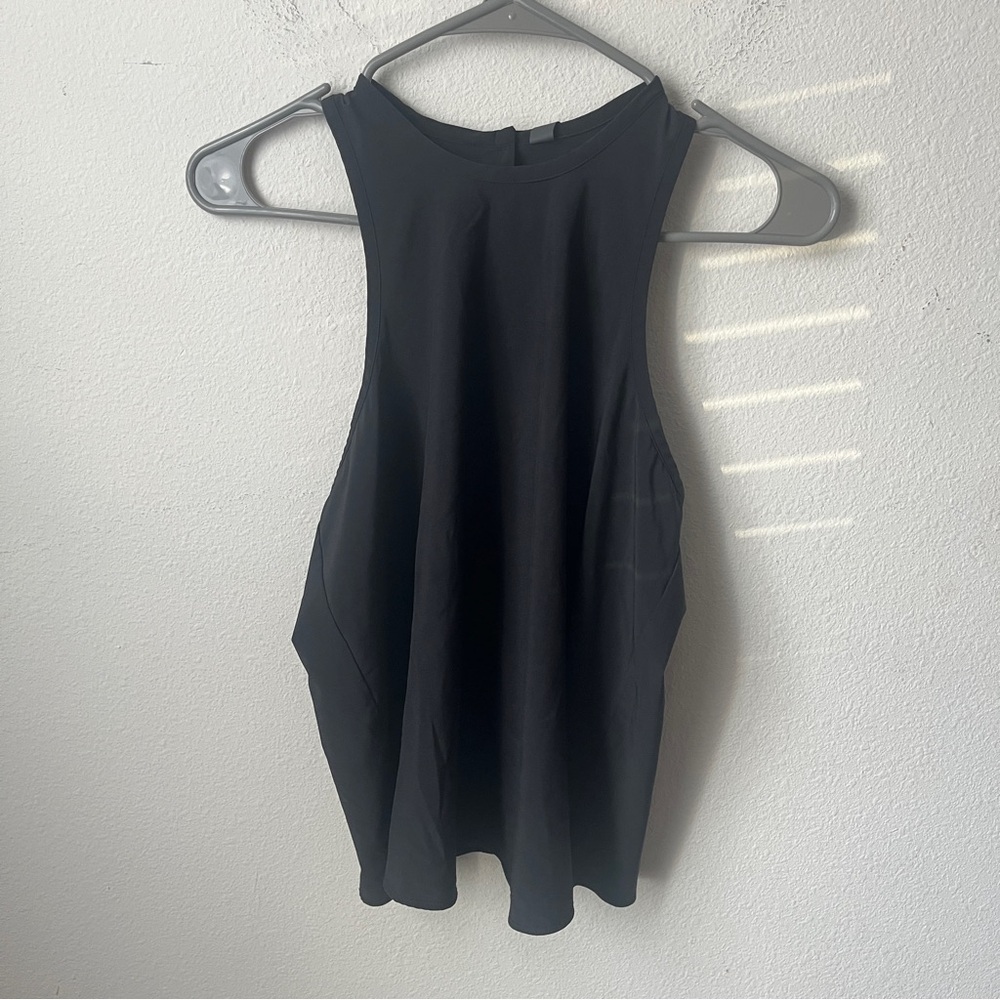 Vuori Black Tank Top Size Small